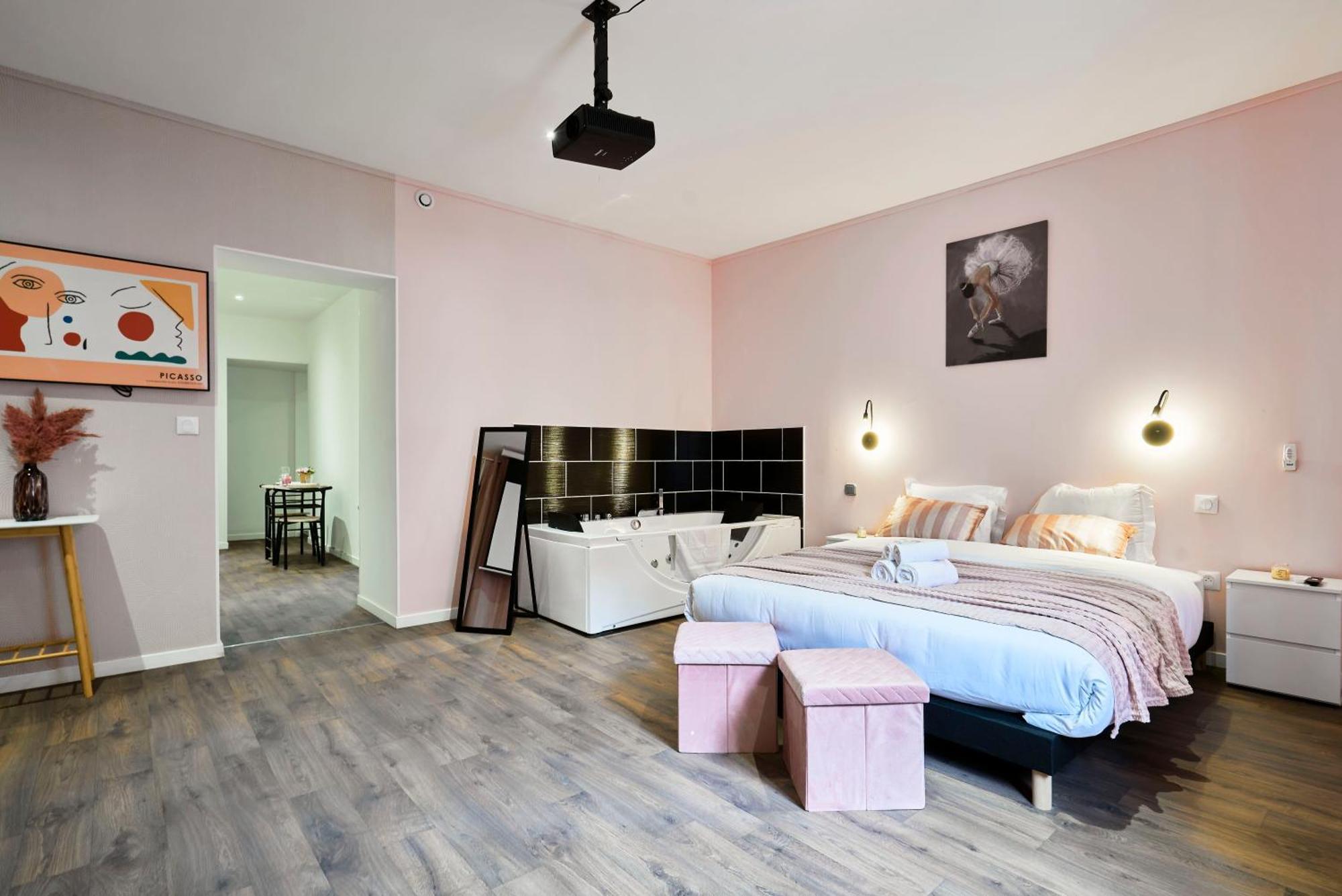 شقة Ng Prestige L Lille L Tourcoing - Bouvines - Balneo & Cuisine المظهر الخارجي الصورة