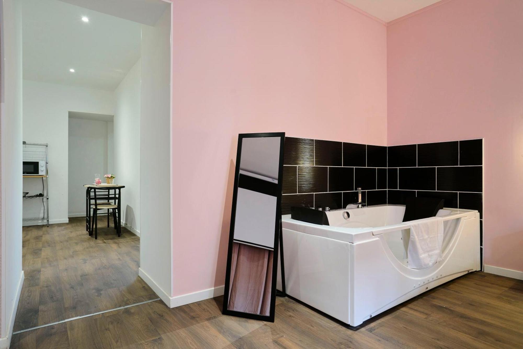 شقة Ng Prestige L Lille L Tourcoing - Bouvines - Balneo & Cuisine المظهر الخارجي الصورة